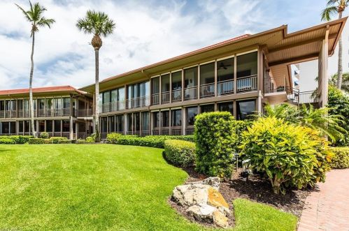 2203 Gulf Shore Blvd, Naples, FL 34102-4617