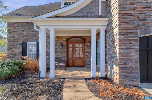 5255 Park Ridge Ct, Crozet, VA 22932-3162
