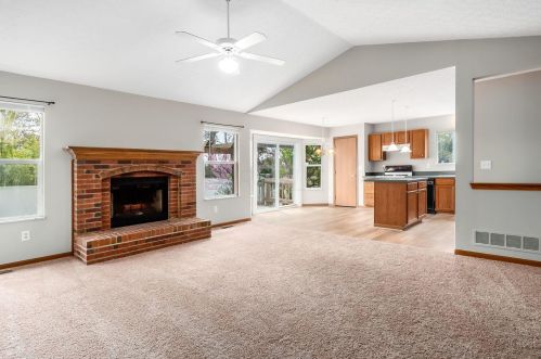 297 Penwood Ct, Pataskala, OH 43062-7352