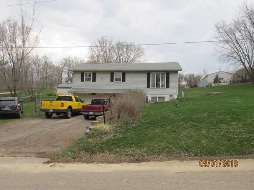 514 Highland St, La Farge, WI 54639-8651