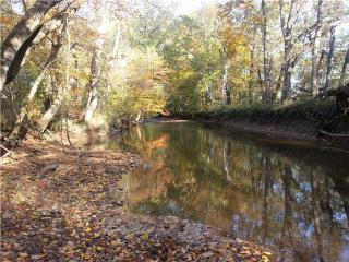 3463 Oak Creek Dr, Clarksville, TN 37040-6173