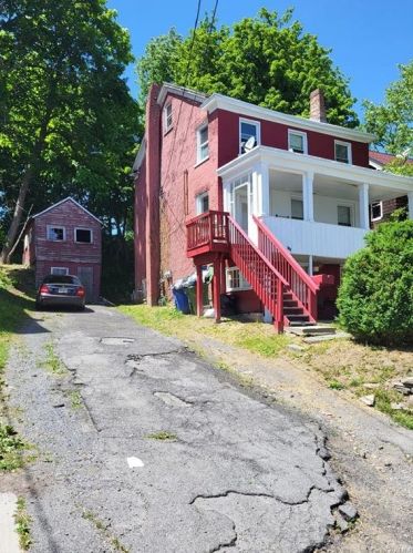 208 Greenwich Ave, Goshen, NY 10924-2015