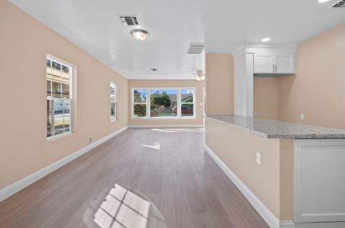 1312 Stockton Ave, Modesto CA  95358-2343 exterior