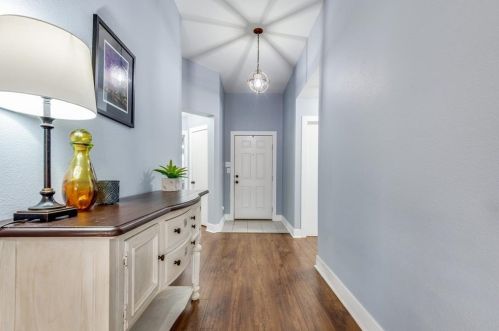 2056 Falls Creek Dr, Oak Point, TX 75068-5883