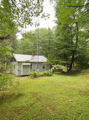 1855 Hopkinton Rd, Hopkinton, NH 03229-2845