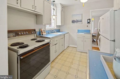 7832 16th St, Washington, DC 20012-1204