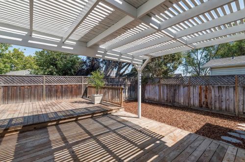 390 Rincon Ave, Livermore CA  94551-6521 exterior