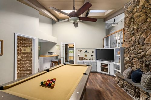 11389 Orange Park Blvd, Orange CA  92869-2118 exterior