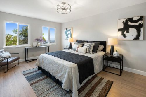 569 Crestmont Dr, Oakland CA 94619-2300 exterior