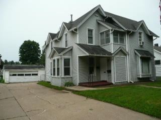865 12th St, Fennimore, WI 53809-2002