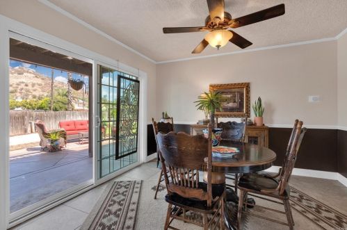 10121 Paseo Palmas Dr, Lakeside CA  92040-2342 exterior