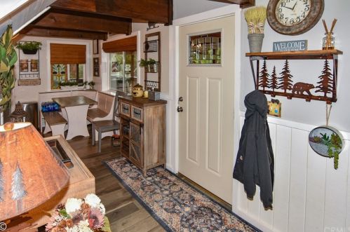 1063 H Ln, Big Bear City CA  92314-9693 exterior