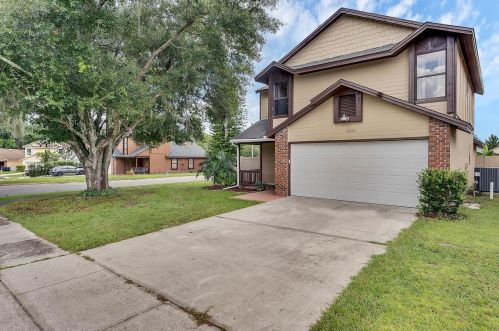 10019 Creekwater Blvd, Orlando, FL 32825-7761