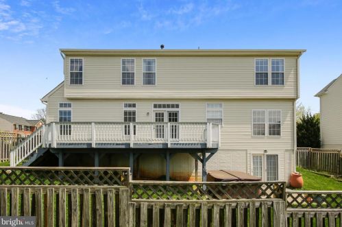 39 Houser Dr, Lovettsville VA  20180-8631 exterior