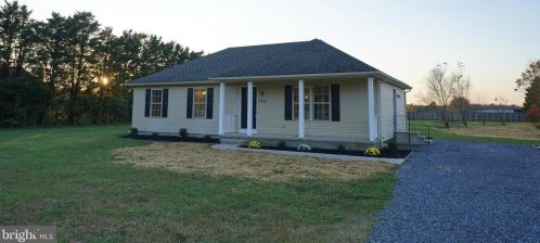 14514 Oak Rd, Farmington, DE 19950-5510
