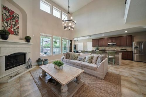 7514 Trent Oaks Ln, Humble, TX 77396-4375