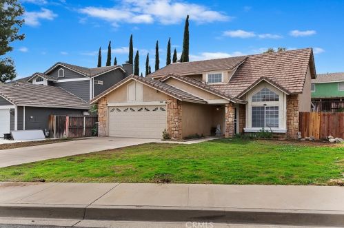 3460 Orangewood Ave, Rialto CA  92377-3604 exterior