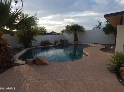 15202 10th St, Phoenix AZ  85022-3738 exterior