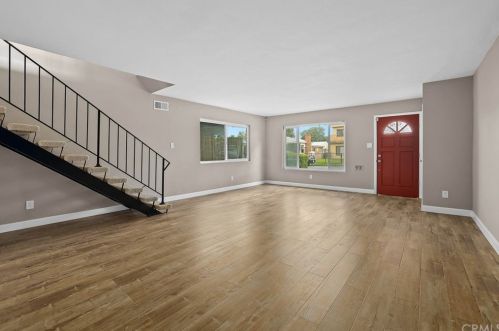 234 68th St, Long Beach CA  90805-1212 exterior
