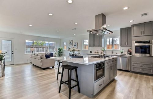 1758 Hillsdale Ave, San Jose CA  95124-3109 exterior