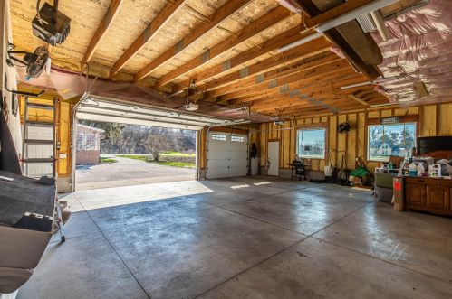 4301 Campbell Trce, Chenequa WI  53029-8846 exterior