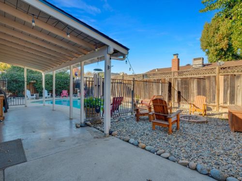 2417 Tallent Dr, Modesto CA  95355-4041 exterior