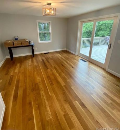 53 Harvard Ct, Middletown CT  06457-4965 exterior