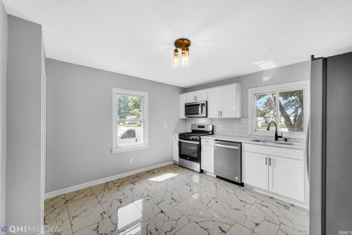 519 North St, Crown Point, IN 46307-3348