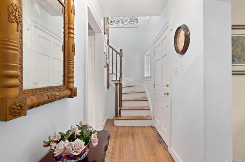 255 Nyac Ave, New Rochelle, NY 10803-1907