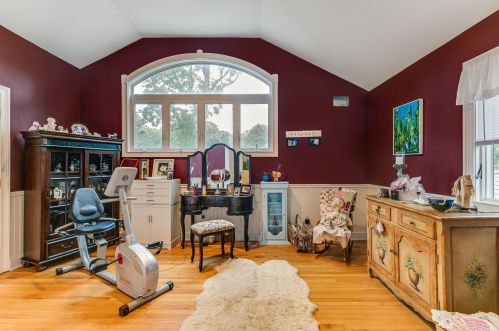 49 Crystal Beach Blvd, Moriches NY  11955-1909 exterior