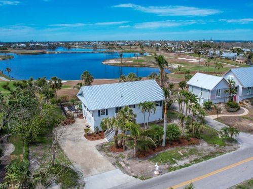 1015 Sand Castle Rd, Sanibel FL  33957-3614 exterior