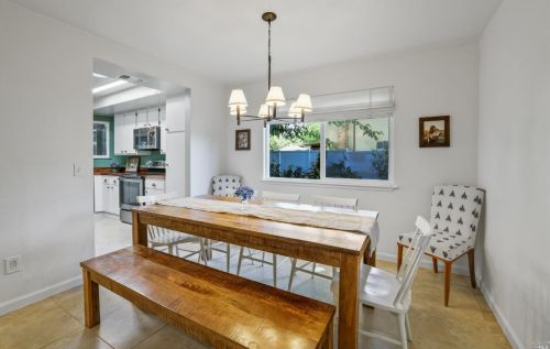 218 Sandalwood Ct, Vacaville CA  95687-5238 exterior