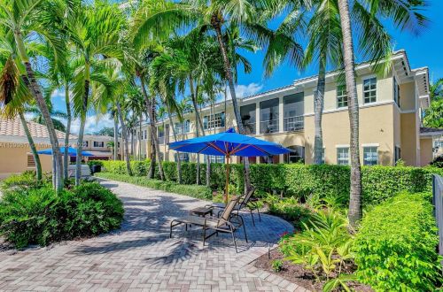 308 Chambord Ter, West Palm Beach, FL 33410-2265