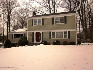 169 Hillyer Cir, Middletown, NJ 07748-3212