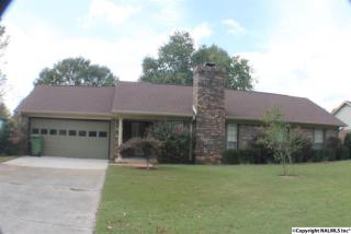 10308 Essex Dr, Huntsville, AL 35803-2012