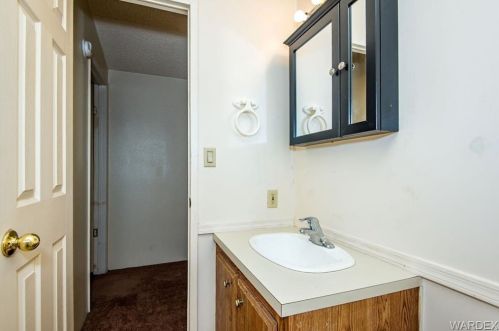 1460 Trane Rd, Bullhead City AZ  86442-5905 exterior