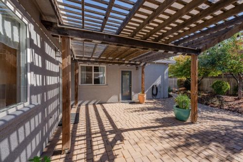 441 Kennwood Dr, Ukiah CA  95482-8767 exterior