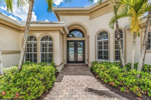 8757 Hideaway Harbor Ct, Naples, FL 34120-4327