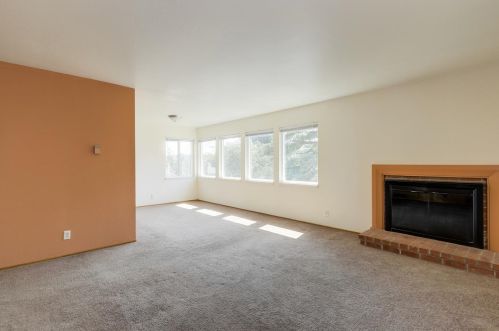 2280 Evergreen Dr, San Bruno CA  94066-1830 exterior