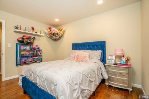 1777 Winfield St, Rahway NJ 07065-3540 exterior