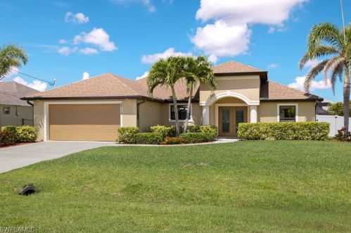 2710 22nd Ave, Cape Coral, FL 33904-3302