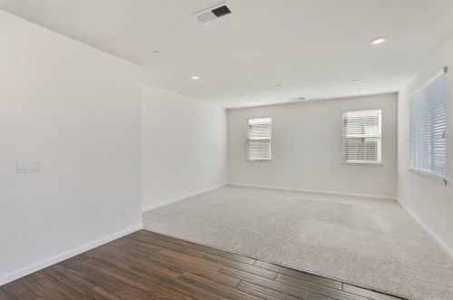 5031 Birch Valley Way, Rancho Cordova CA  95742 exterior