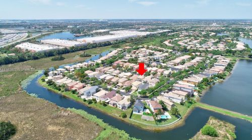 2053 149th Ave, Hollywood FL 33027-4340 exterior