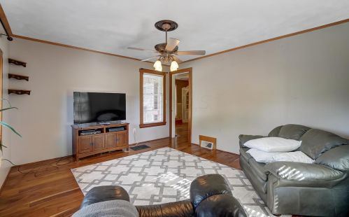 649 Sandusky Ave, Bellefontaine OH  43311-2746 exterior