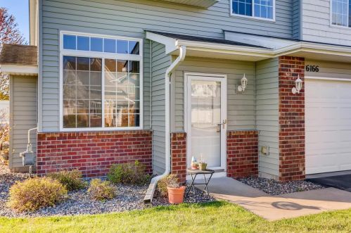 6166 Maclynn Ave, Otsego MN exterior