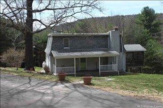 355 Lapla Rd, Kingston, NY 12401-7744