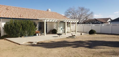 14171 Piedmont Dr, Victorville, CA 92392-5428