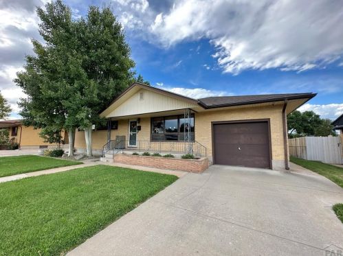 39 Amherst Ave, Pueblo, CO 81005-1624