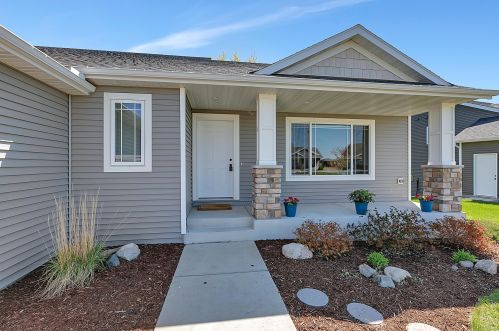 1106 17th St, Sartell, MN 56377-2171