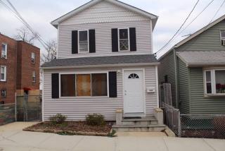 3438 Gunther Ave, Bronx, NY 10469-2730